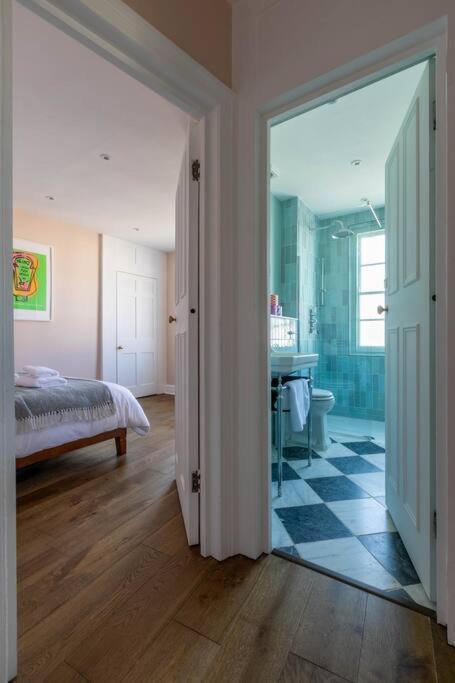 Palm Heights - Top Floor Luxury Flat Маргит Экстерьер фото