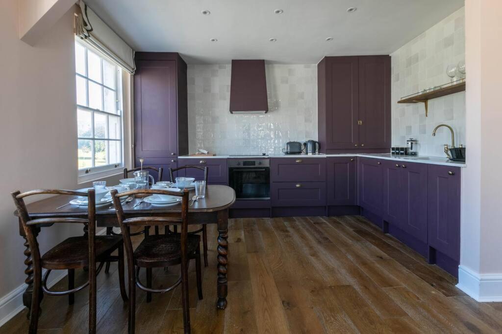 Palm Heights - Top Floor Luxury Flat Маргит Экстерьер фото